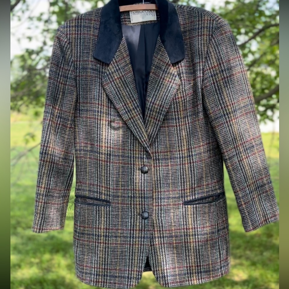 Vintage International Scene Tweed Blazer Women's 10 Suede Collar.